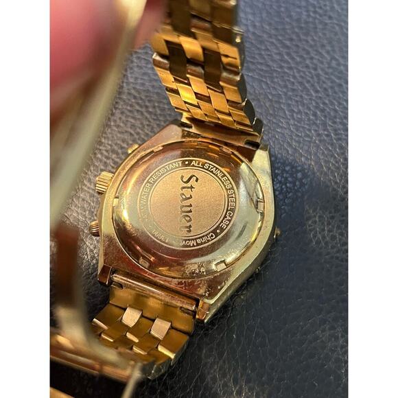 Vintage Stauer Calendar Gold Toned Wristwatch - Picture 3 of 4